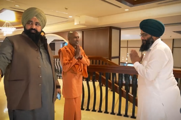 Acharya Satvinder Ji Dubai Talk Show Unites Global Audience in Spiritual Awareness
