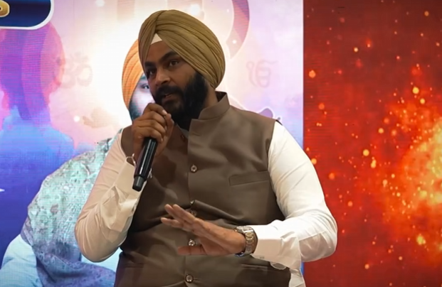 Acharya Satvinder Ji Dubai Talk Show Unites Global Audience in Spiritual Awareness